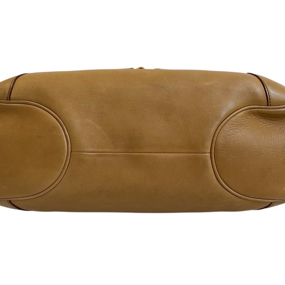 Gucci w/ COA Horsebit Chain Leather Shoulder Bag - Camel Tan - Authentic Satchel - Picture 4 of 16
